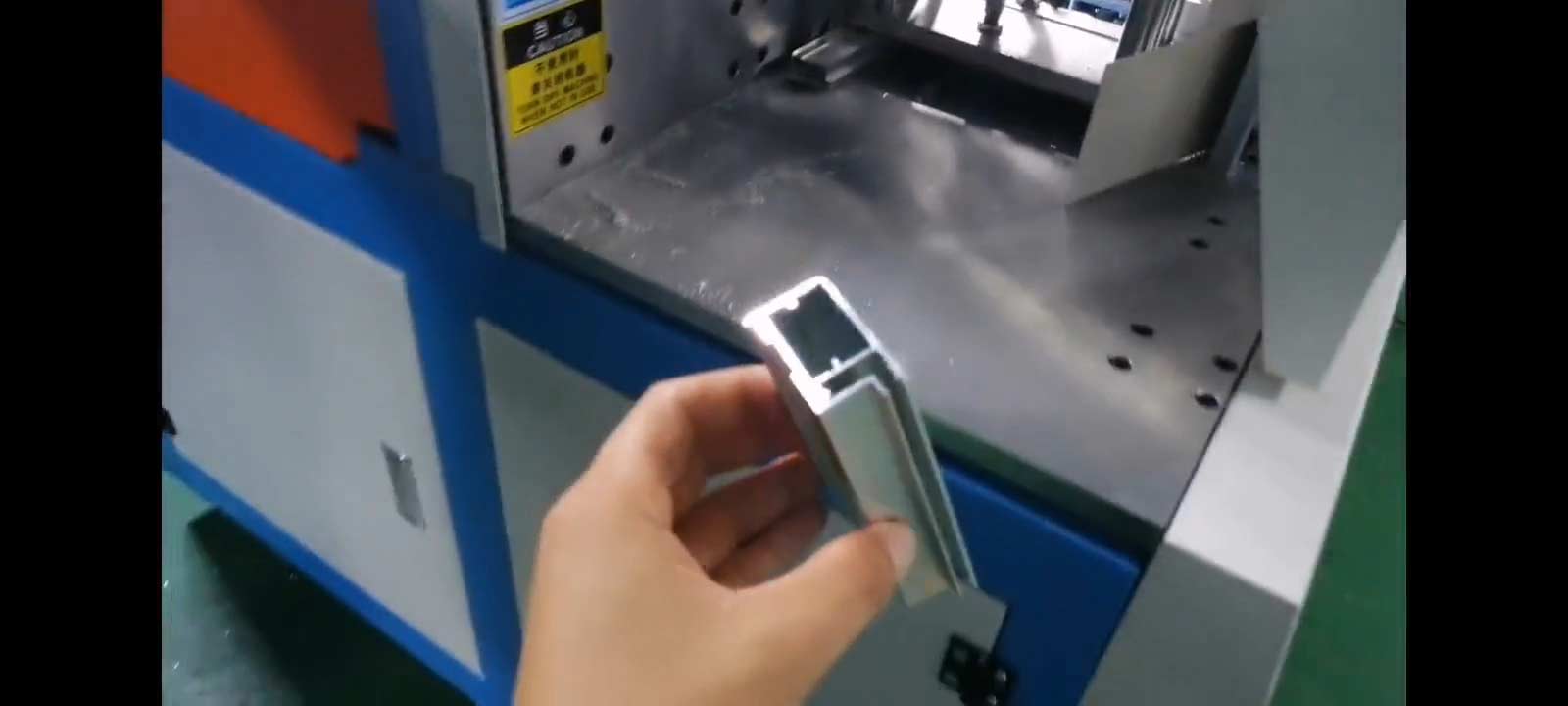 采購型材切割機設備，試切是考察的第一步