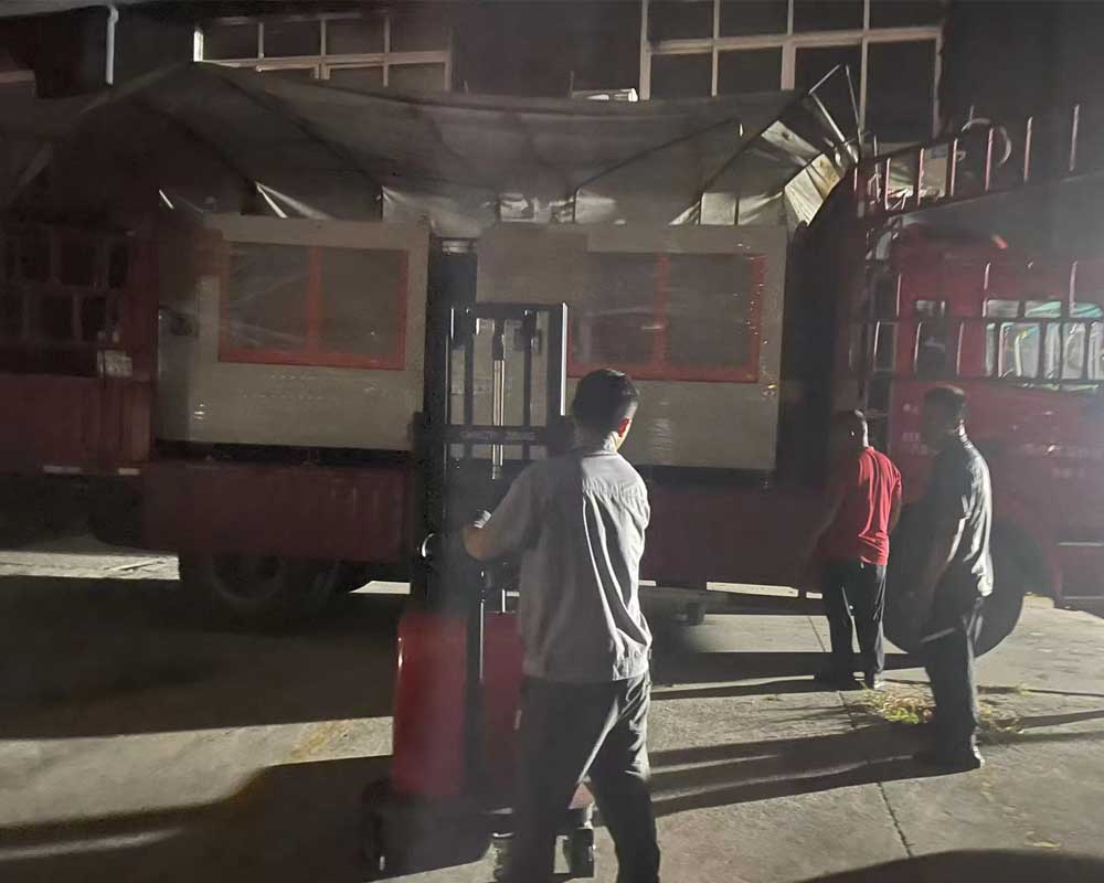 【浙江】兩臺復(fù)購鋁型材自動(dòng)切割機(jī)，夜色中發(fā)貨走起?。? /></a></dt>
                        <dd>
                            <h3><a href=